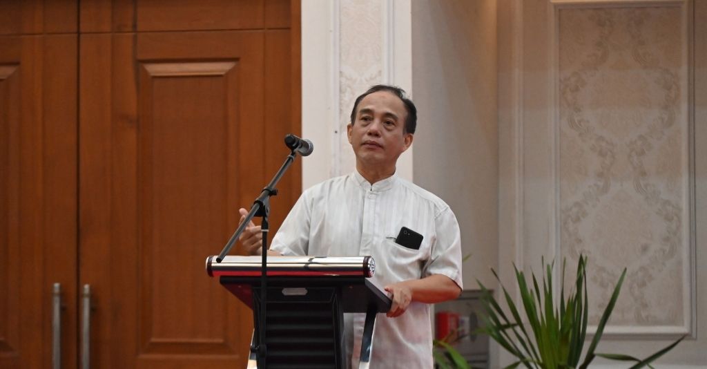 Agus Eka dari GBCI saat memberikan sambutan pada acara kunjungan mahasiswa Arsitektur UII ke Menara Mandiri sebagai peserta Training GBCI. (dok. BDP)