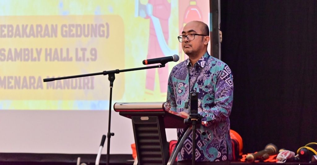 Forances Damanik dari Business Continuity Management (BCM) Bank Mandiri menyampaikan kata sambutan saat sesi sosialisasi MKKG Menara Mandiri. (sumber: BDP)